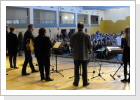 Die Halle ist gut gefüllt Die Halle ist gut gefüllt